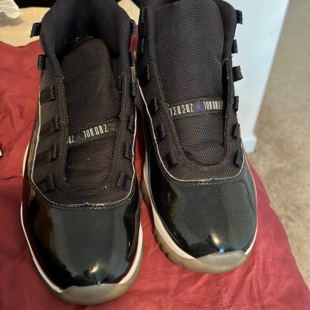 Jordan Space Jam 11